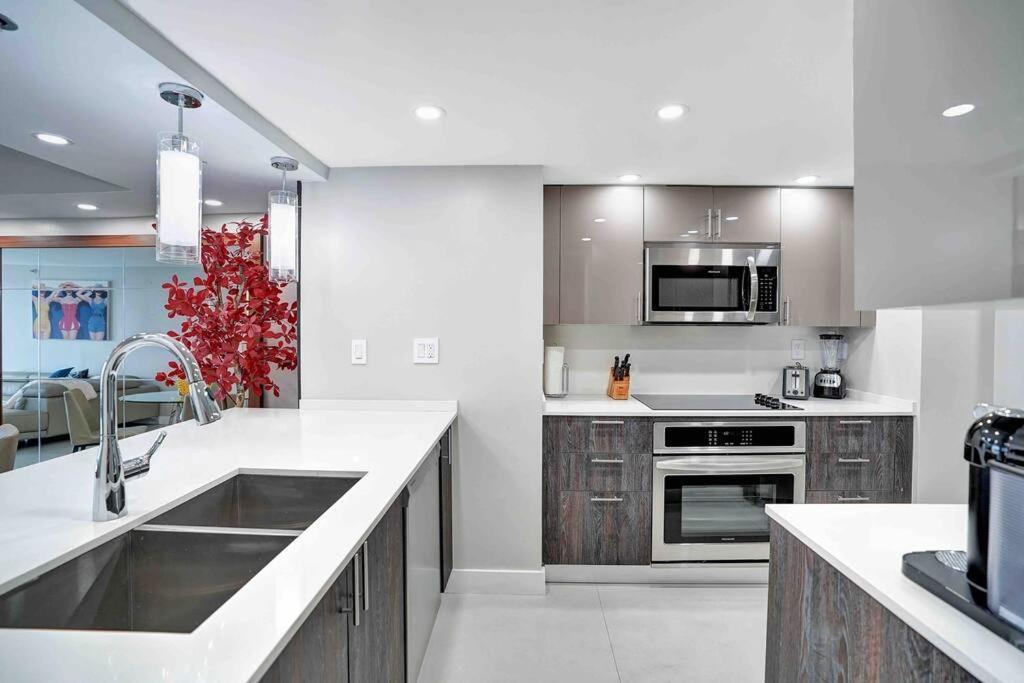 Summer Retreat! Water And Views! Apartment Miami