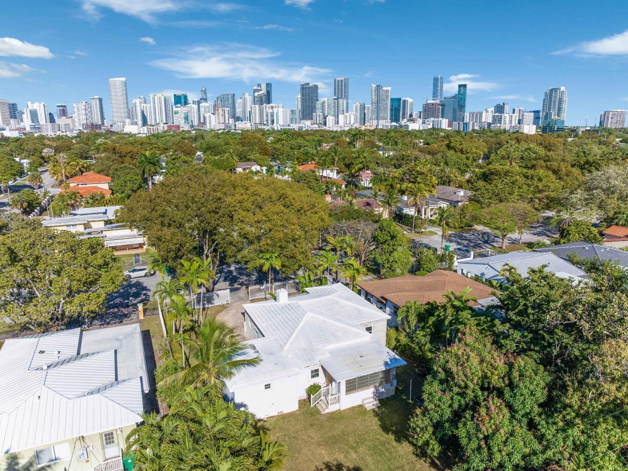 Holiday home Casa De Jai- Your Space Near Brickell *
