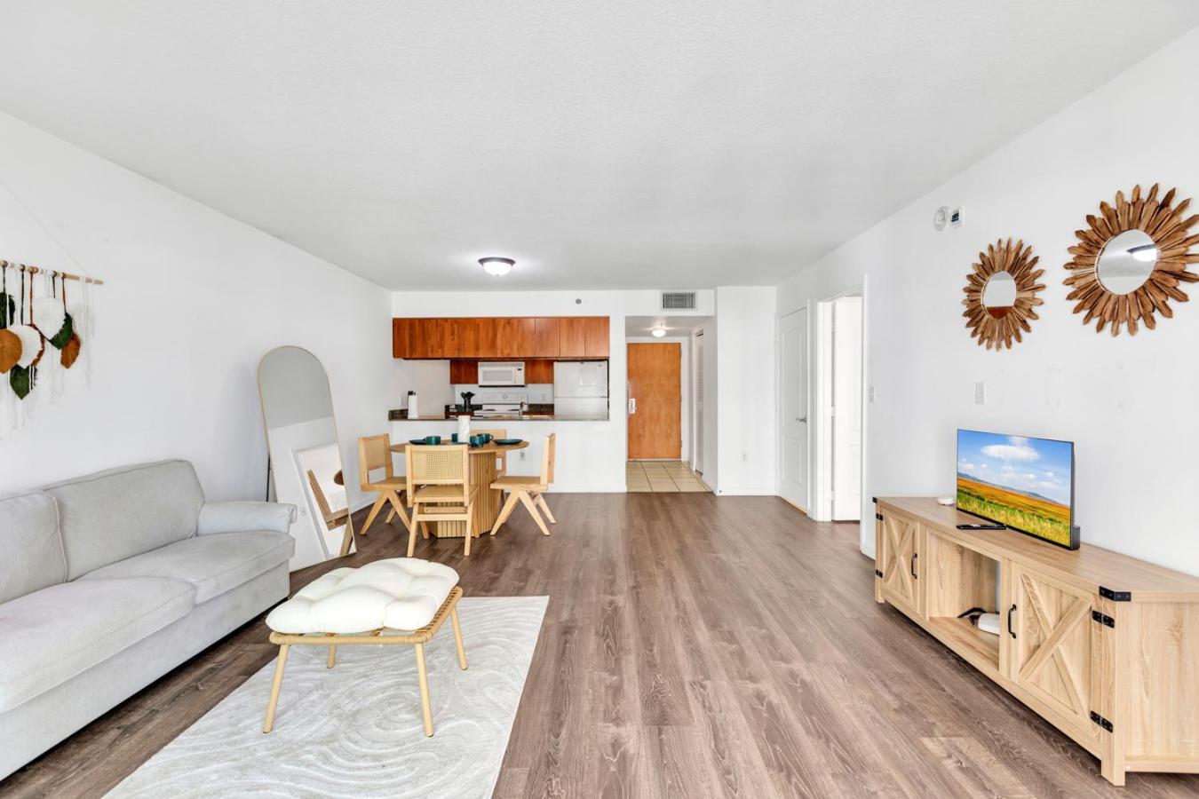Luxury Brickell Stay-bay View