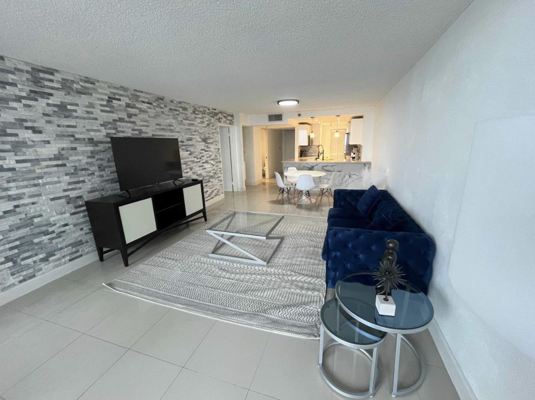 Ocean Utopia Apartment