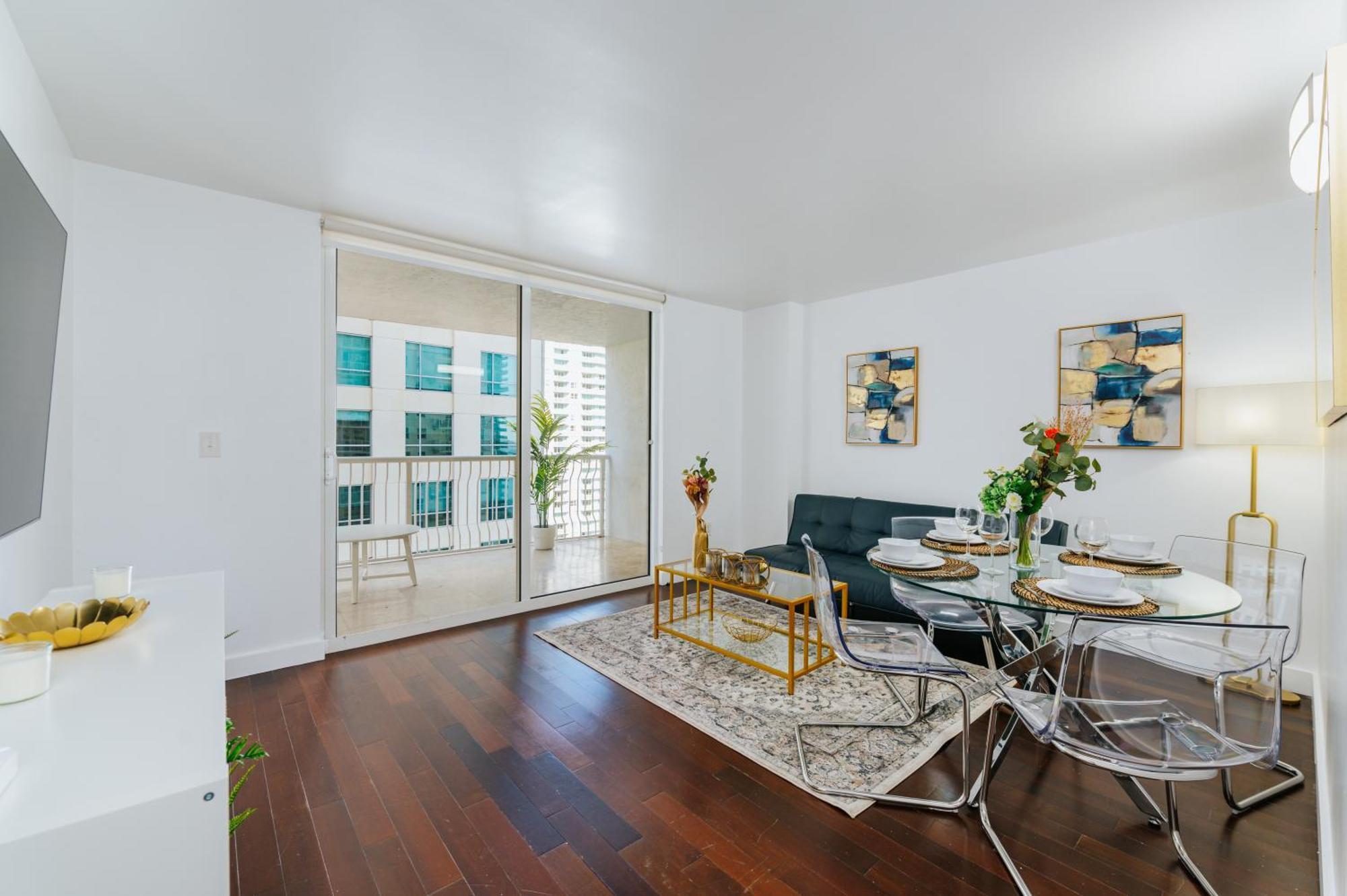 Apartment Amazing 2 Bedroom At Brickell, Free Parking *