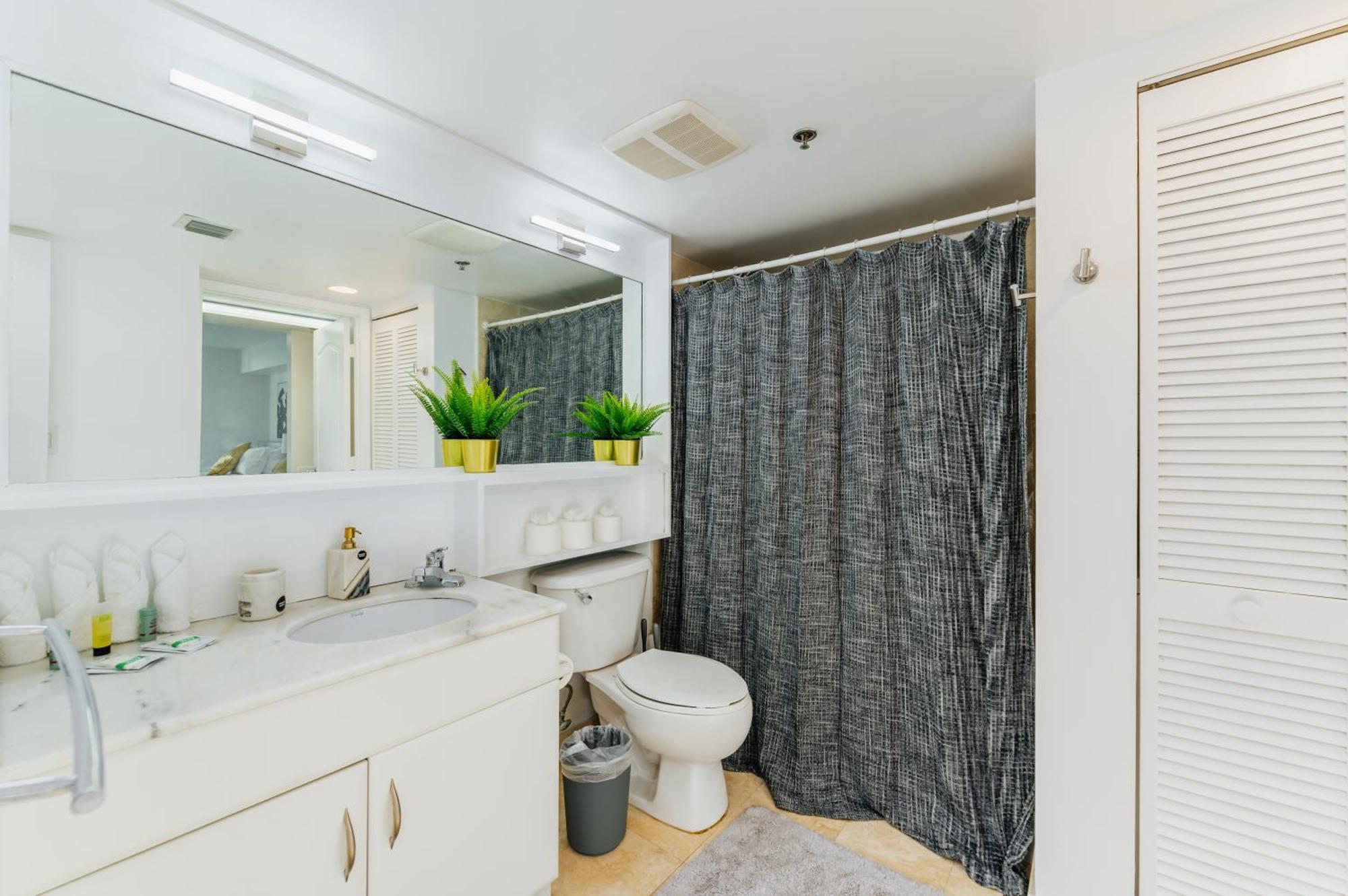 Amazing 2 Bedroom At Brickell, Free Parking Apartment *