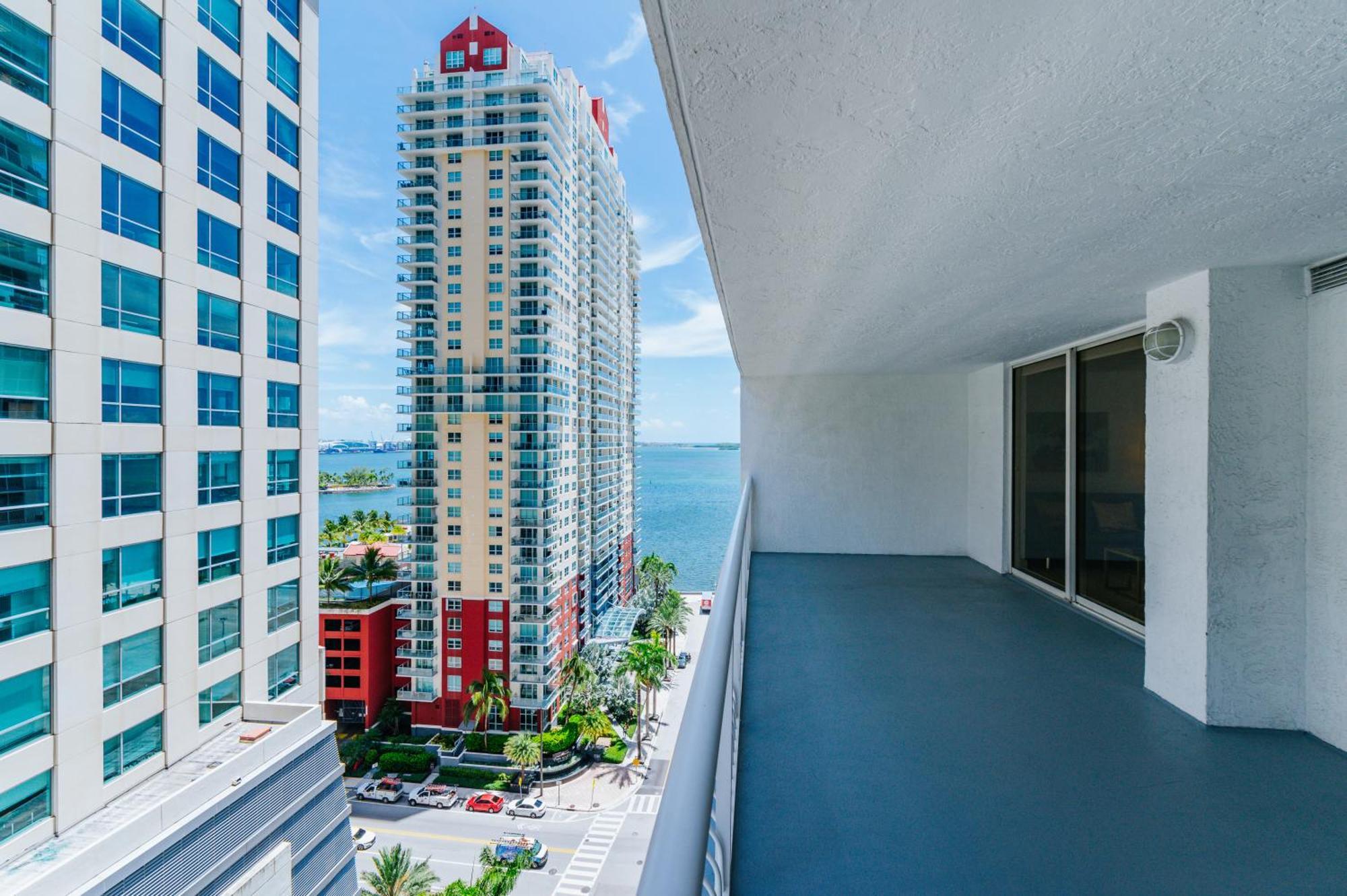 Apartment Amazing 2 Bedroom At Brickell, Free Parking