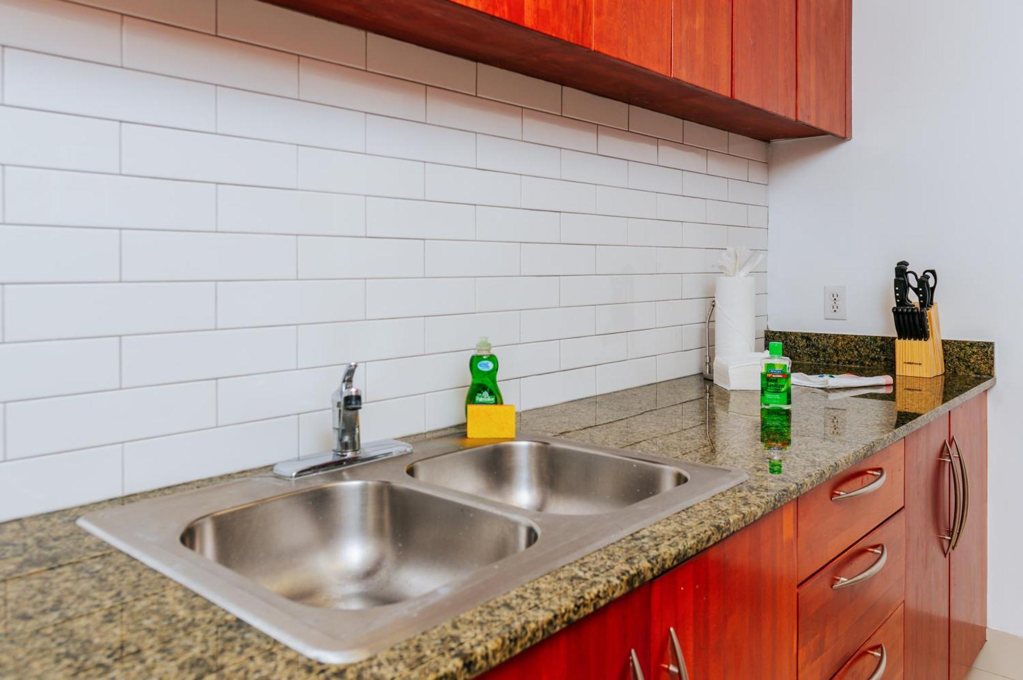 Amazing 2 Bedroom At Brickell, Free Parking Apartment *