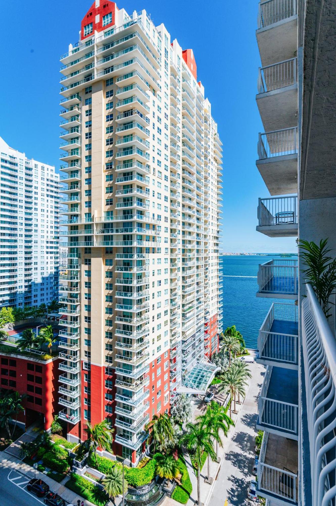Amazing 2 Bedroom At Brickell, Free Parking Apartment Miami