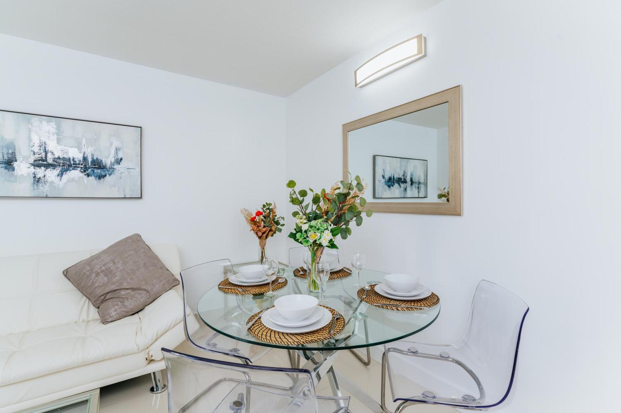 Apartment Amazing 2 Bedroom At Brickell, Free Parking Miami