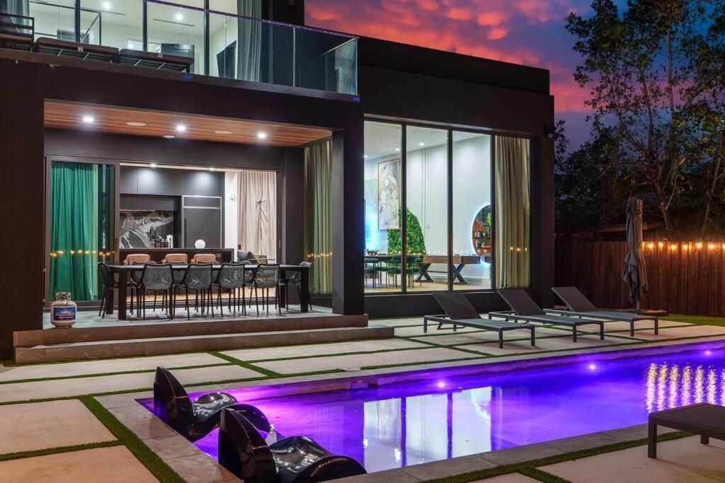 New Build Huge Open Heated Pool Casa de férias *