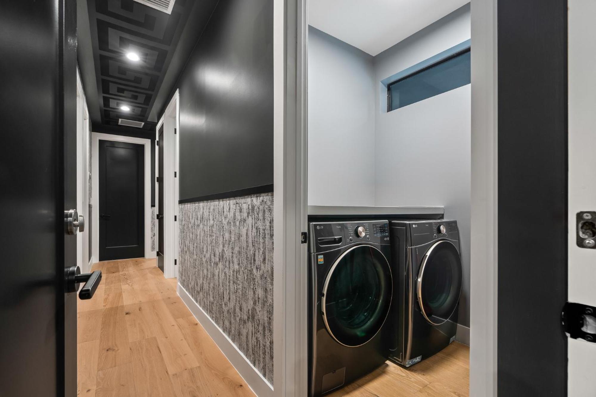 Stylish New W Heated Pool Maximalist Holiday home Miami
