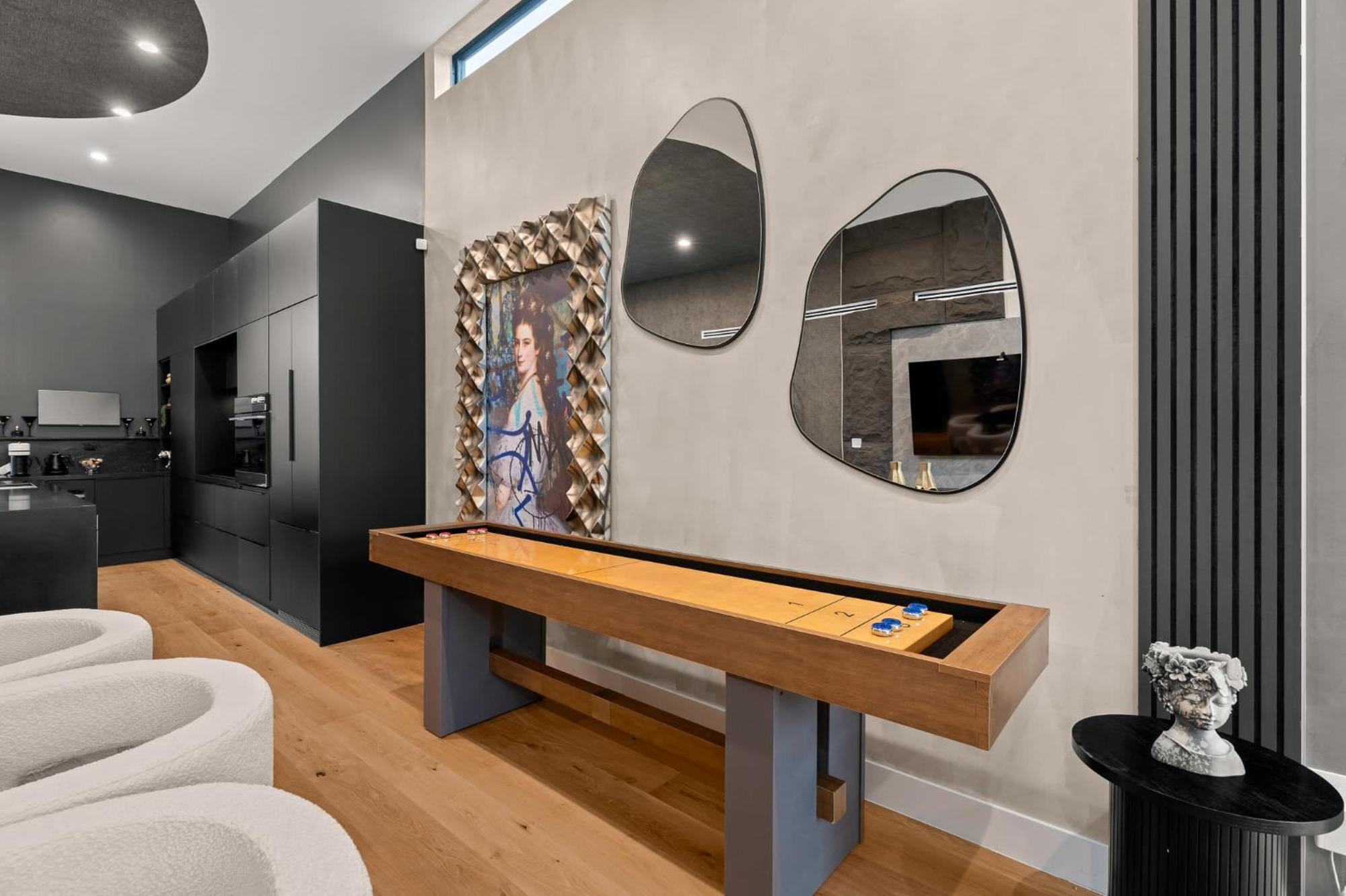 Stylish New W Heated Pool Maximalist *
