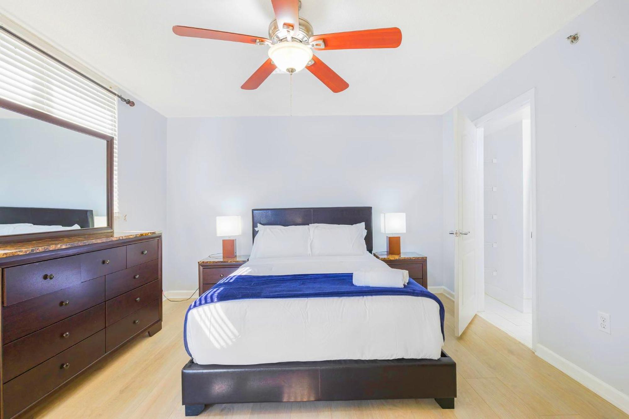 Spacious W Great Amenities! Apartment *
