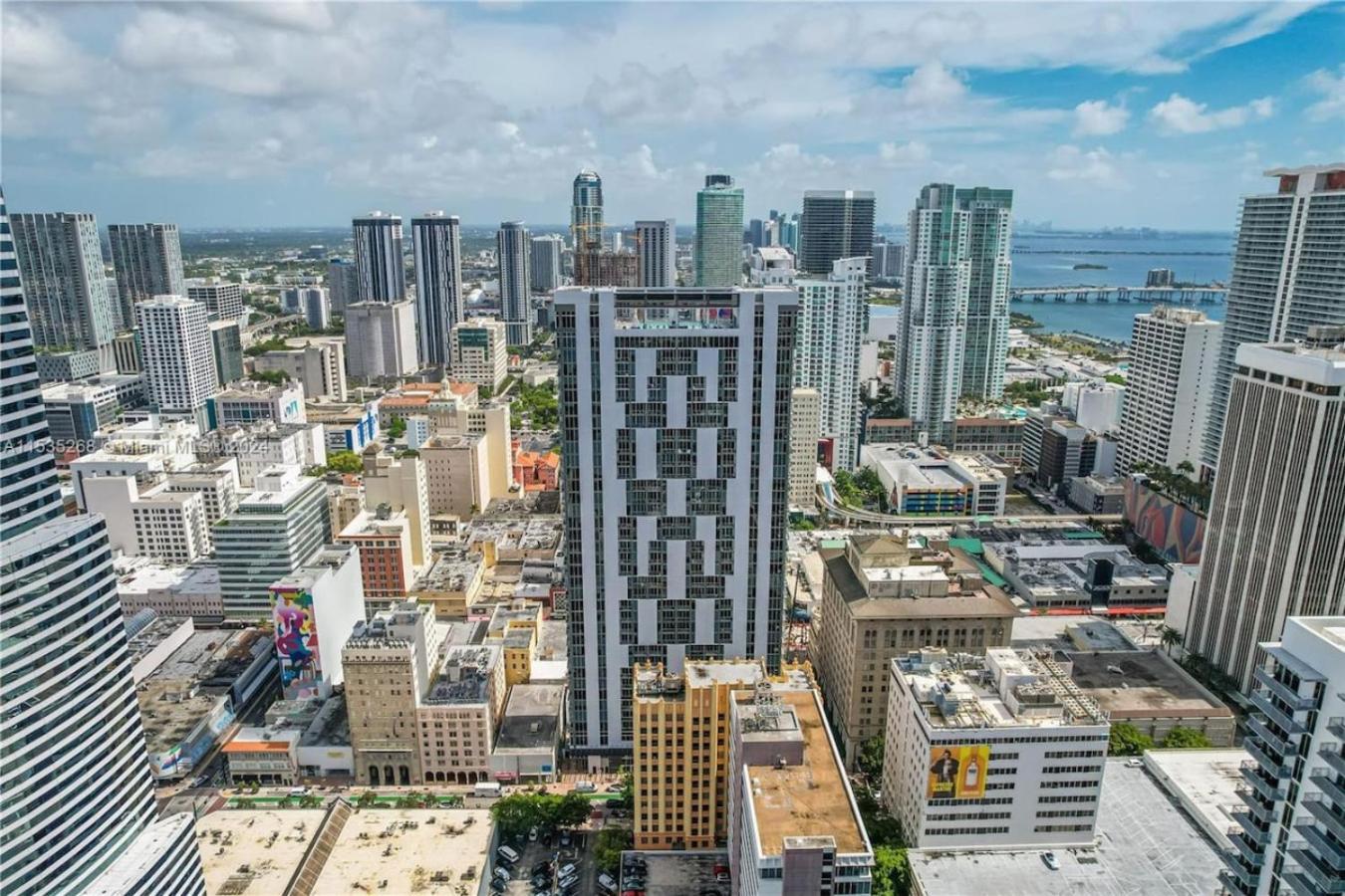 Holiday home Art-filled Loft 180 Views, Rooftop Pool, Parking Miami