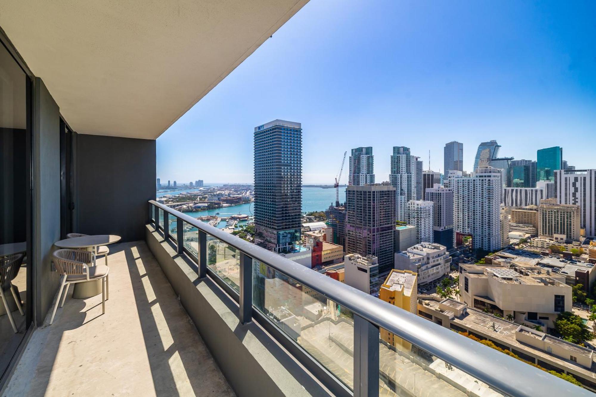 Deluxe 2 Bed With Amazing Views Miami