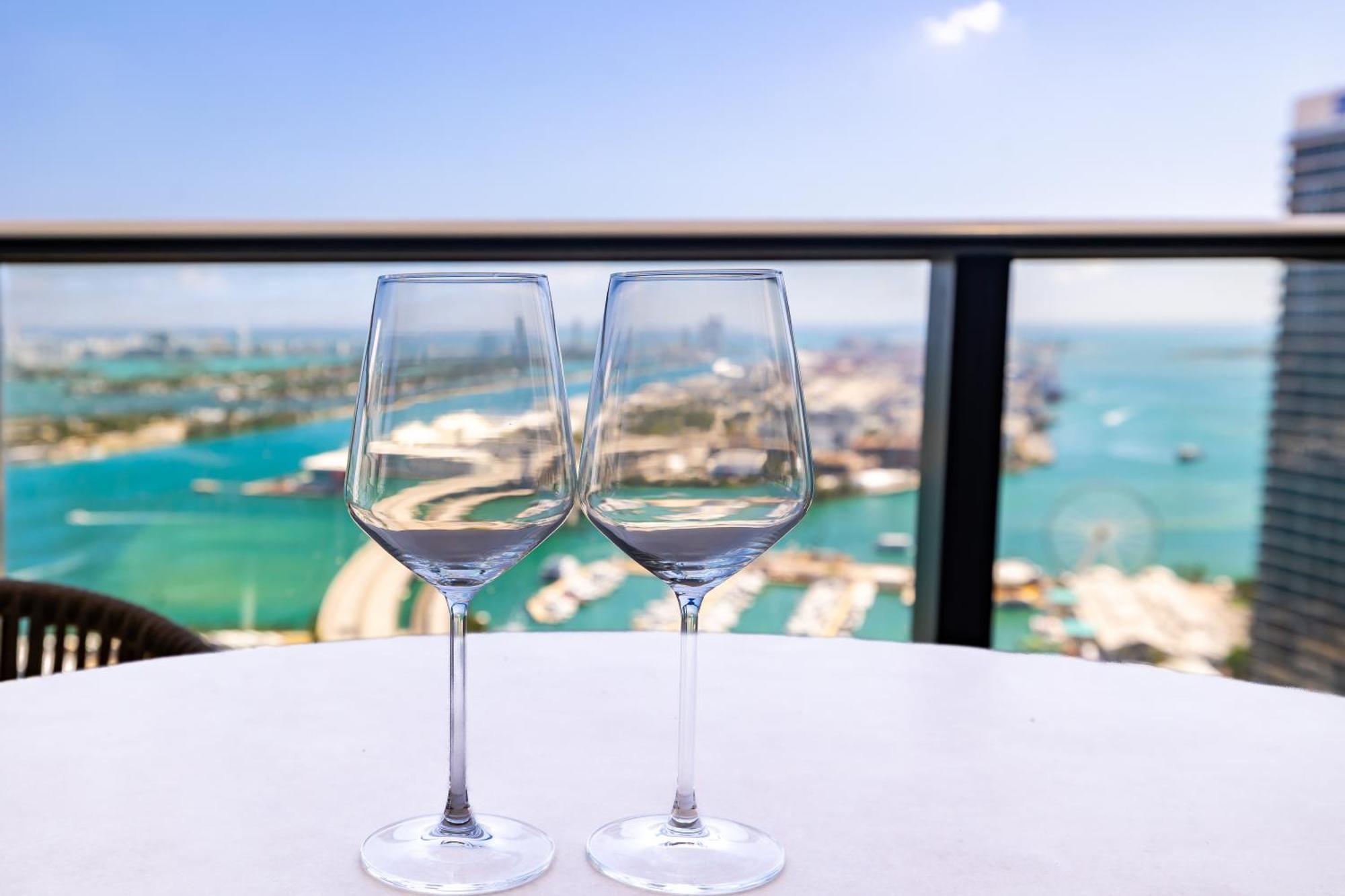 Apartment Magnificent 3 Bedrooms In Downtown With Incredible Views Miami