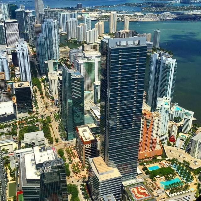 2 Bedroom Or King Studio Suites Four Seasons Hotel Miami Free Wi-Fi & Free Parking *