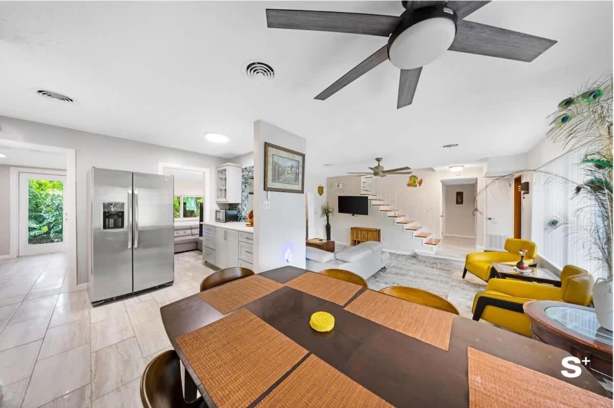 Spacious With Garden Apartment
