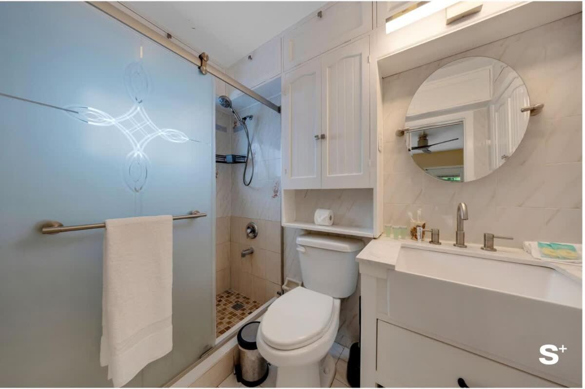 Spacious With Garden *