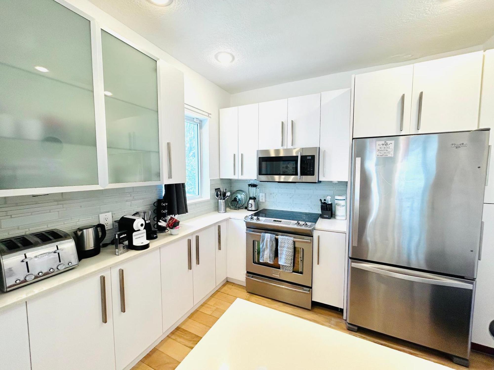 Holiday home Tropical Paradise 3br Oasis With Heated Pool And Summer Kitchen *