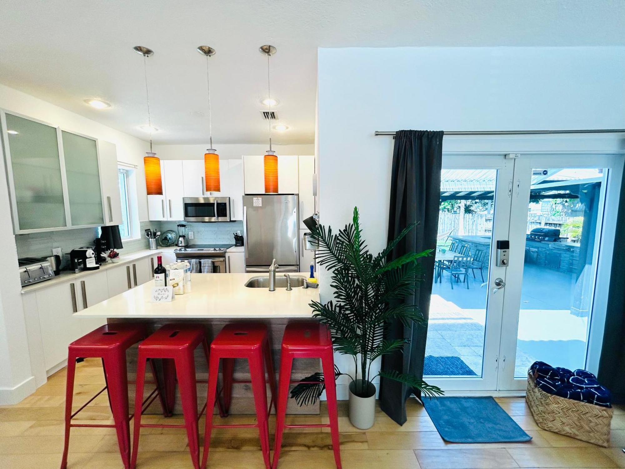 Holiday home Tropical Paradise 3br Oasis With Heated Pool And Summer Kitchen
