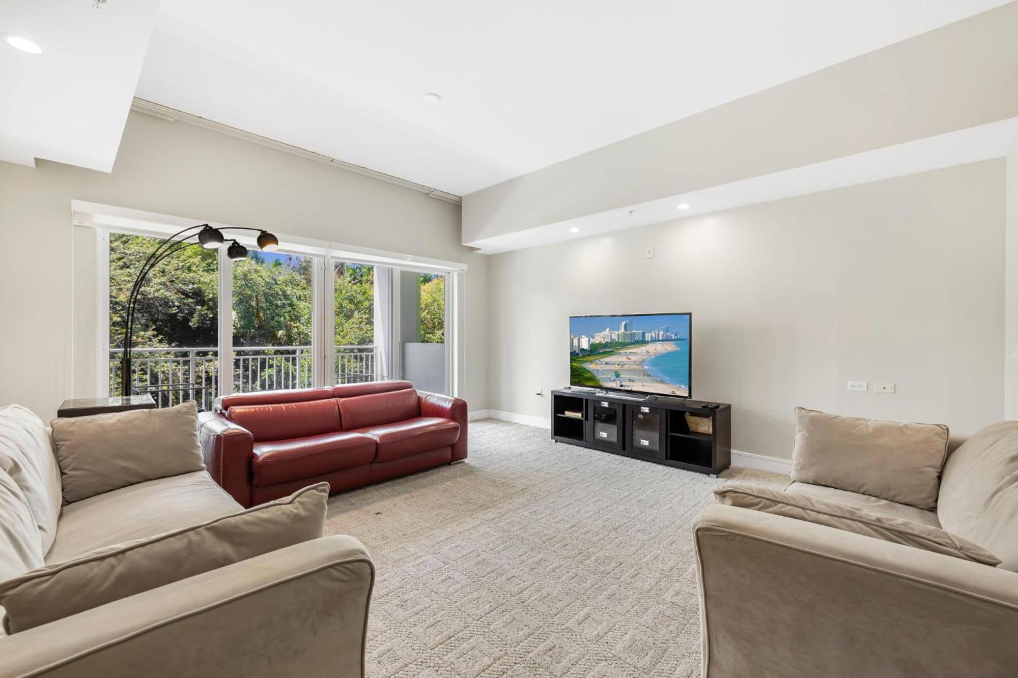 Exclusive Doral With Luxury Amenities
