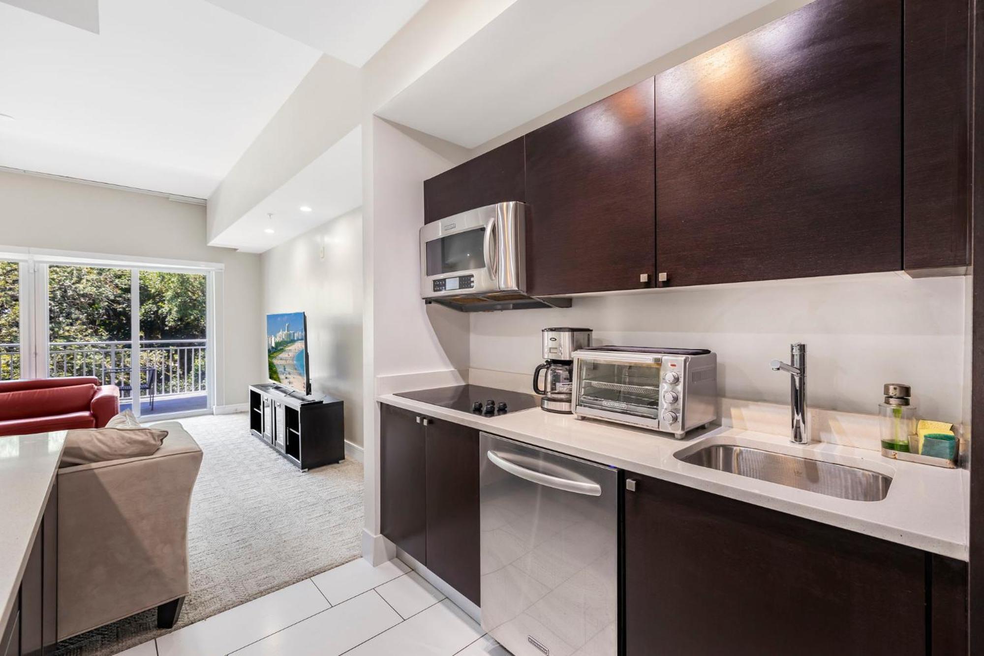 Apartment Exclusive Doral With Luxury Amenities
