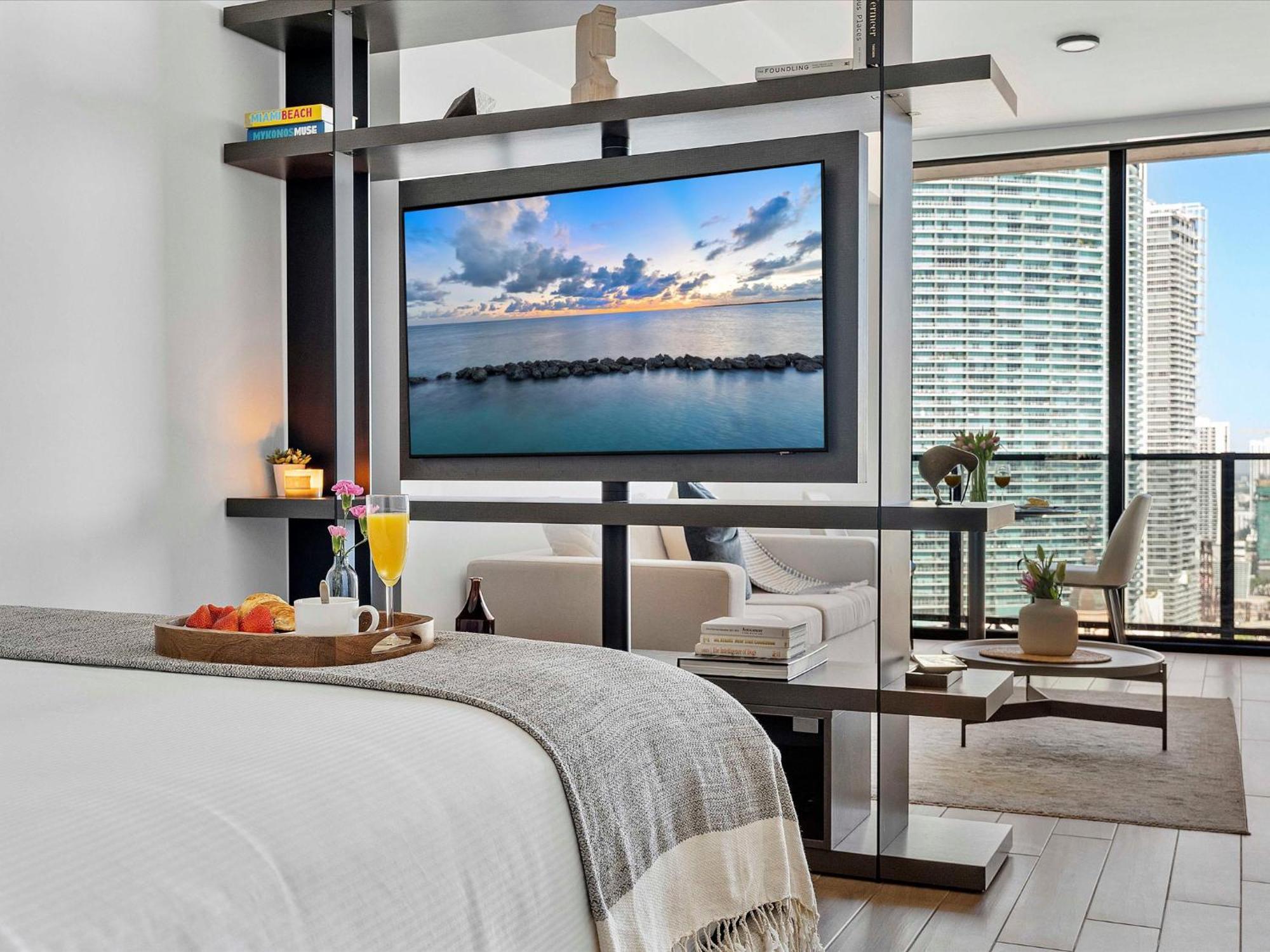 Apartment Downtown By Vacation