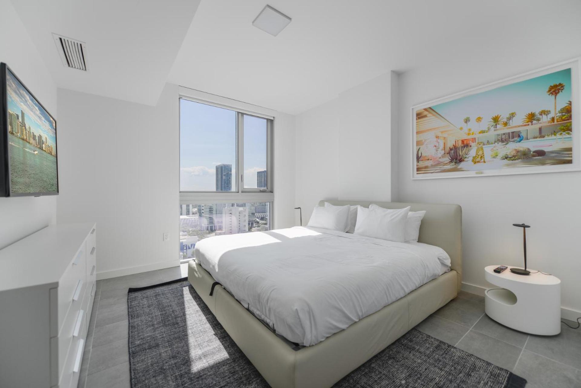 Stylish In The Heart Of - Walk To Bayside & Bayfront Park