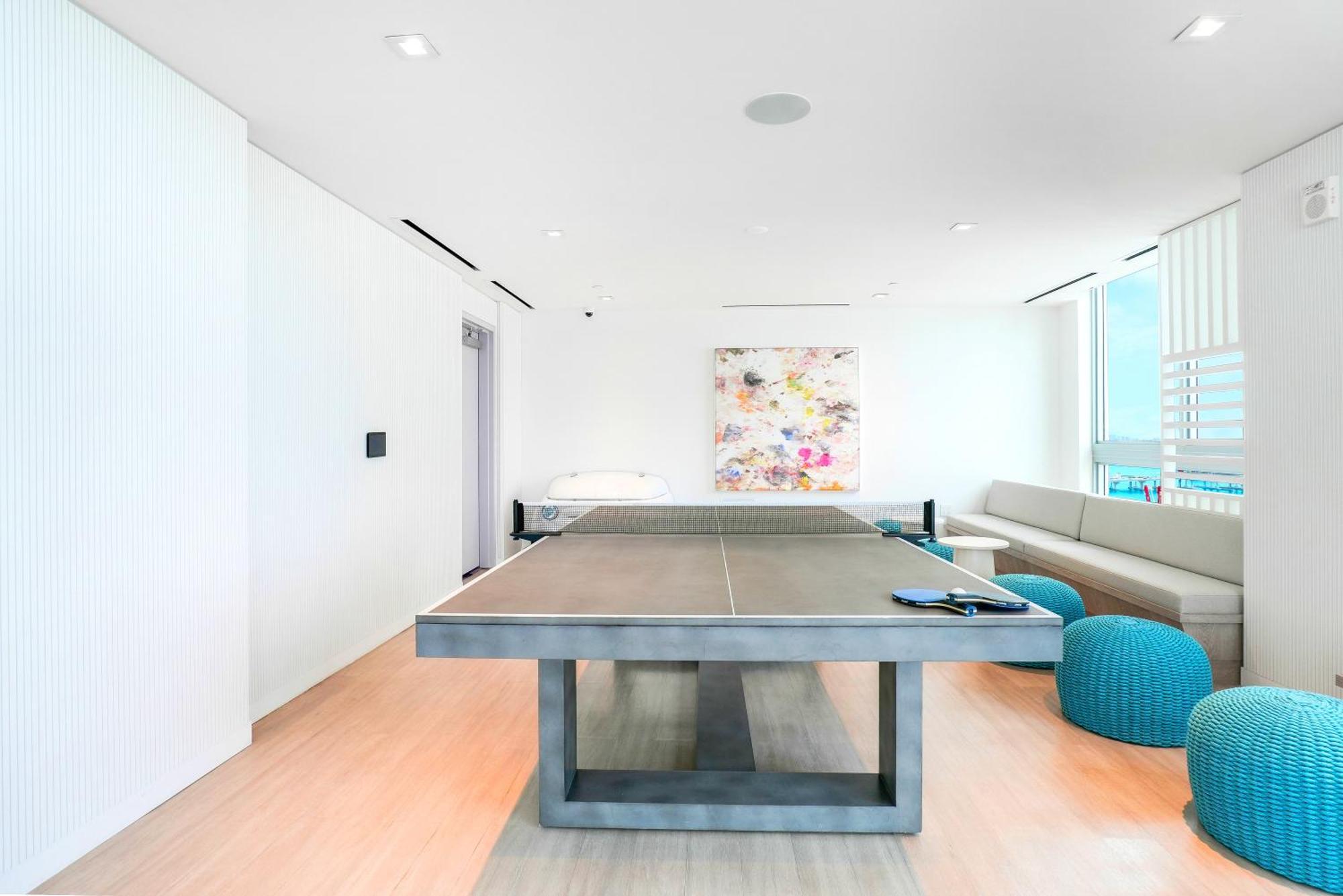 Apartment Stylish In The Heart Of - Walk To Bayside & Bayfront Park Miami