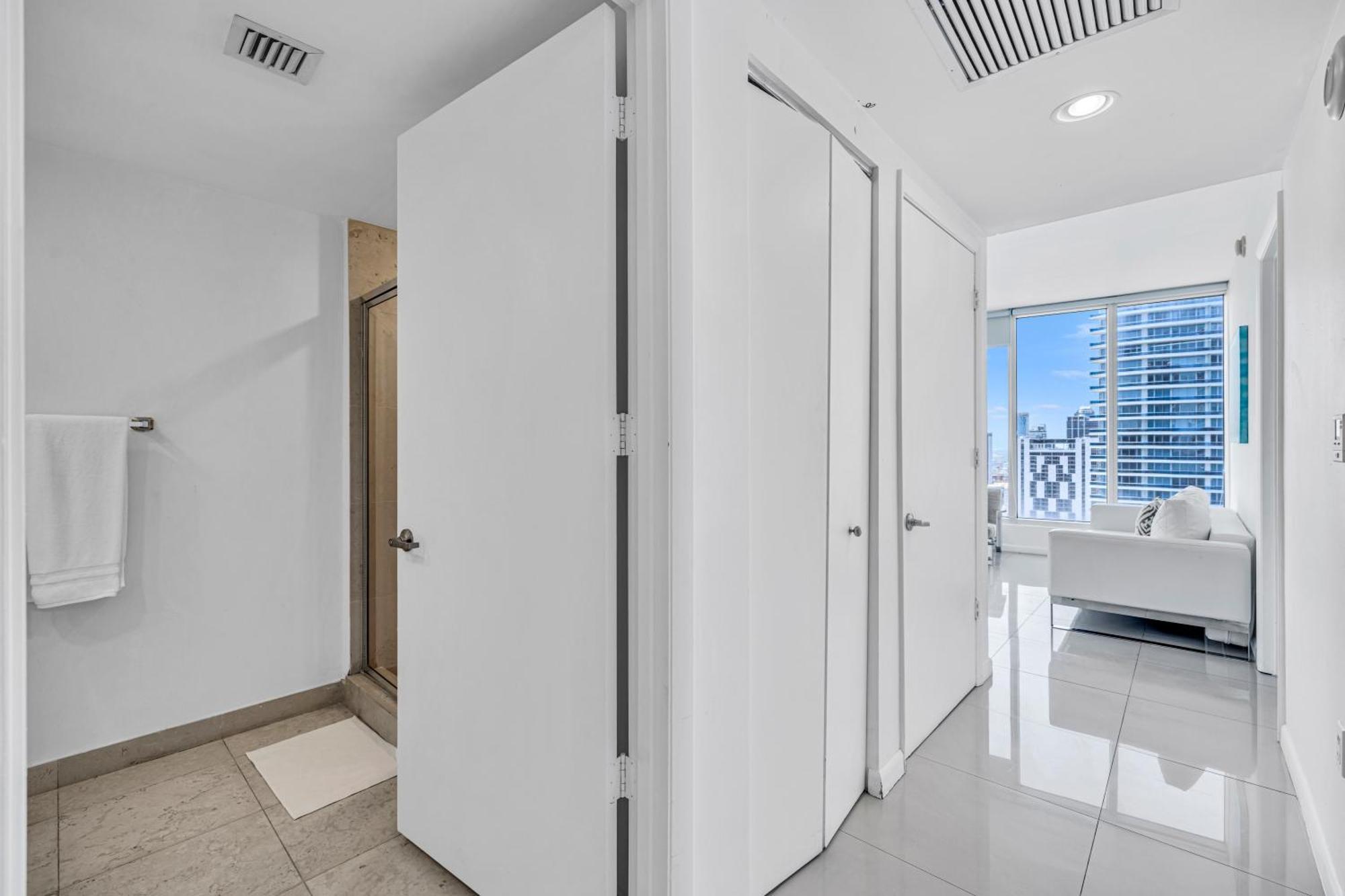 Icon Brickell Residences 4*