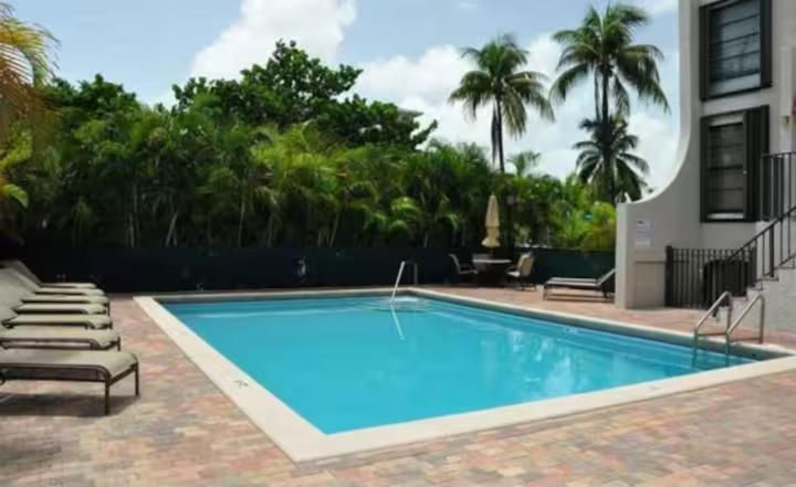 Outstanding 2bd-2ba In Key Biscayne * Miami