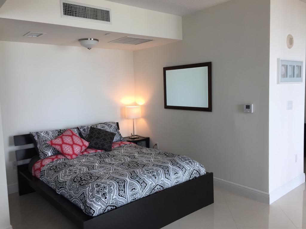 Lyx At One Broadway In Brickell Apartment