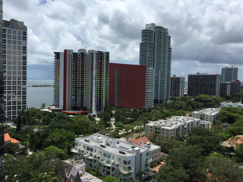 Lyx At One Broadway In Brickell Apartment *