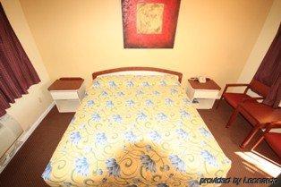 King - Motel 2*