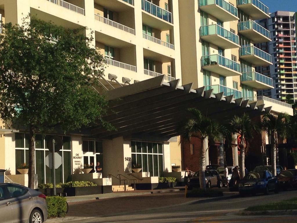 Lyx At One Broadway In Brickell Apartment