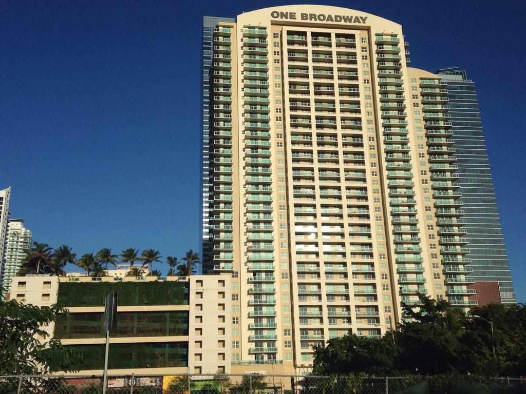 Apartment Lyx At One Broadway In Brickell *