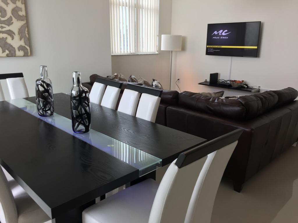 Lyx At One Broadway In Brickell Miami