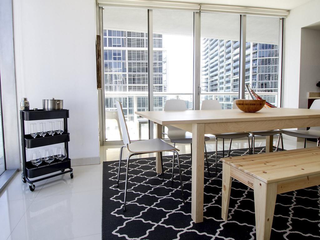 Icon Brickell By We Host Miami