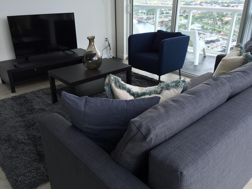 Apartment Lyx Suites By The River *