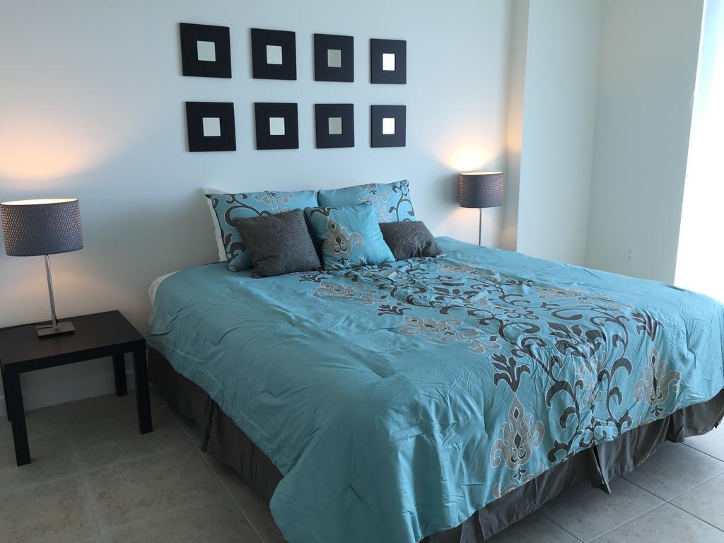 Lyx Suites By The River