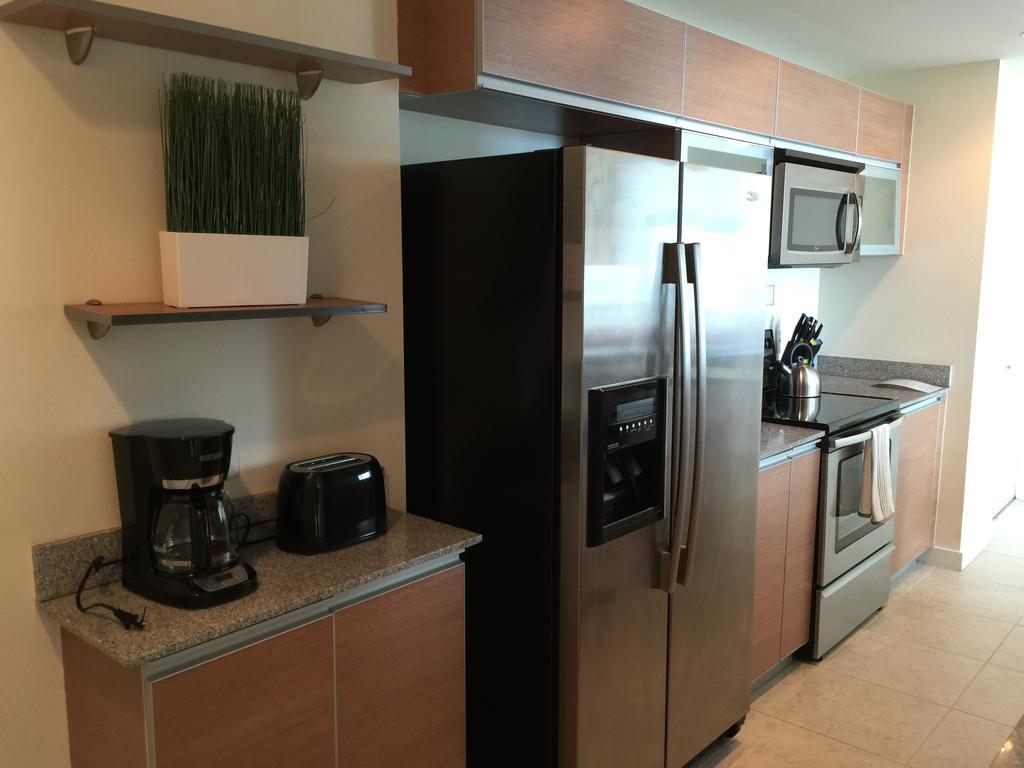Lyx Suites By The River