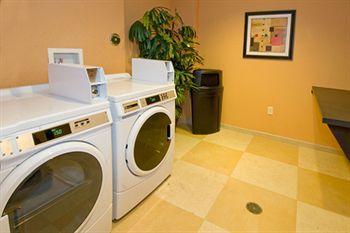 Fairfield & By Marriott Airport South 3*