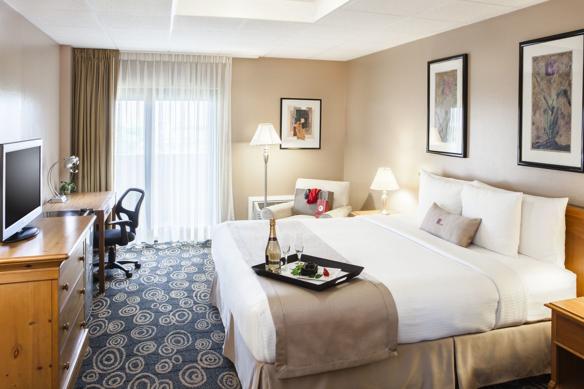 Regency Airport By Sonesta Miami