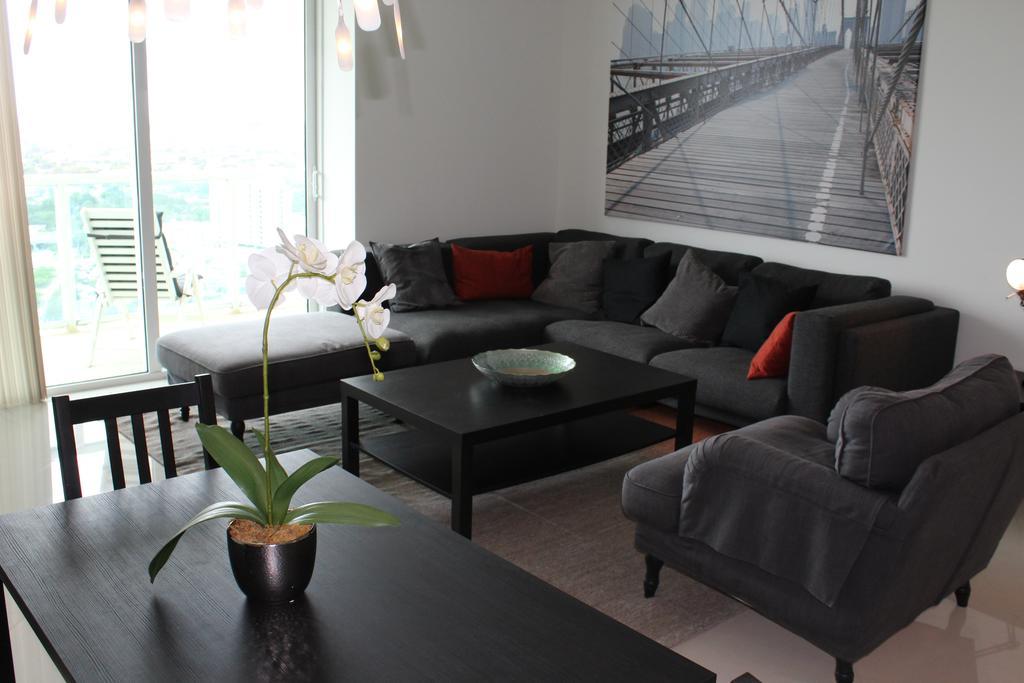 Apartment Lyx At One Broadway In Brickell