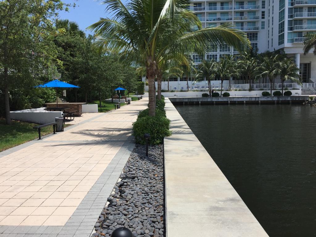 Apartment Lyx Suites By The River