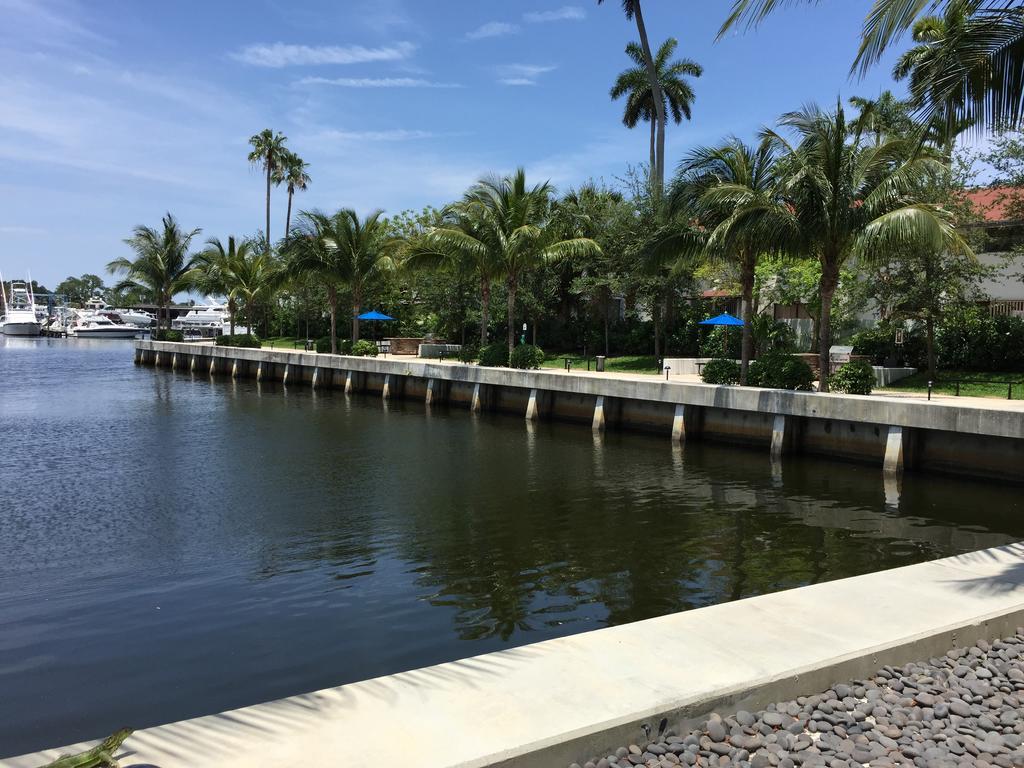 Lyx Suites By The River * Miami