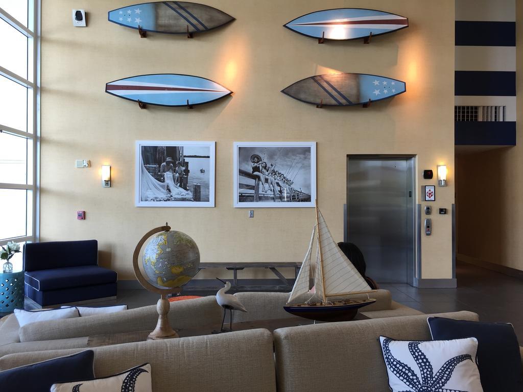 Lyx Suites By The River *