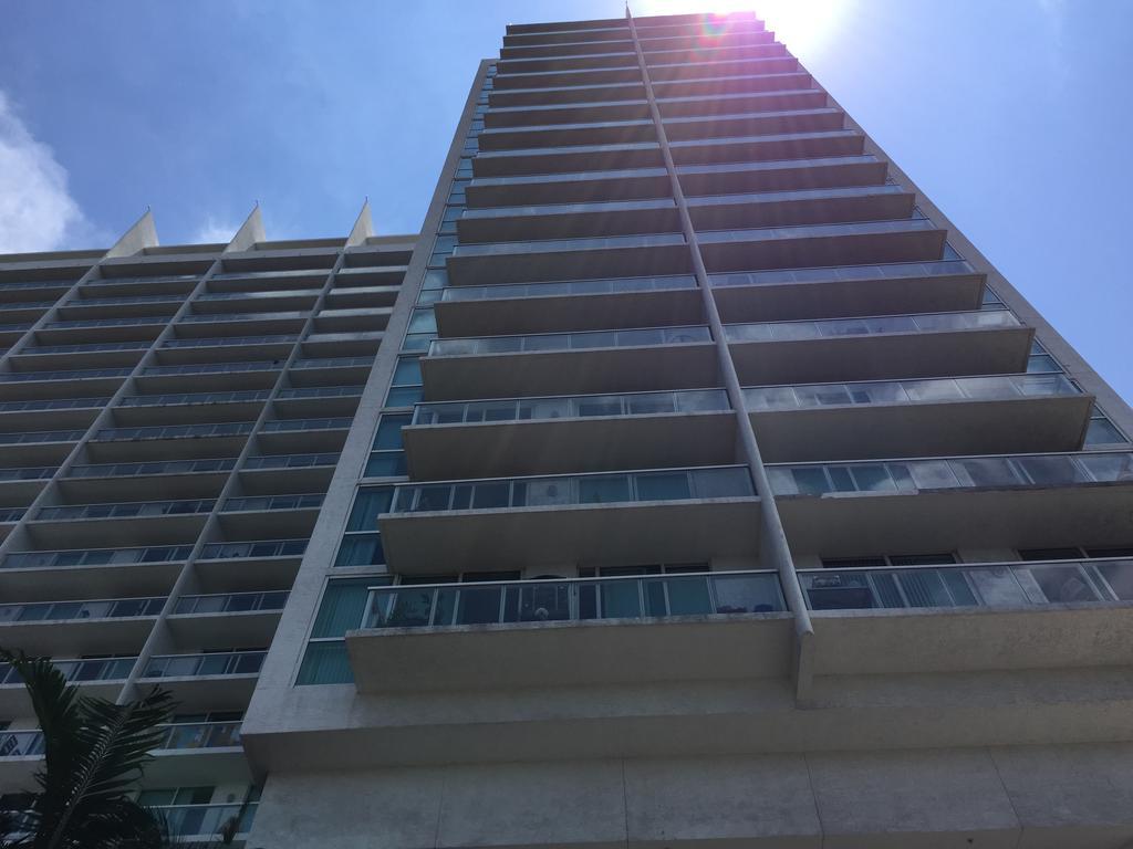 Lyx Suites By The River