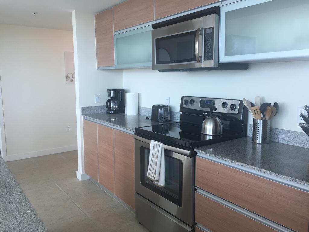 Lyx Suites By The River * Miami