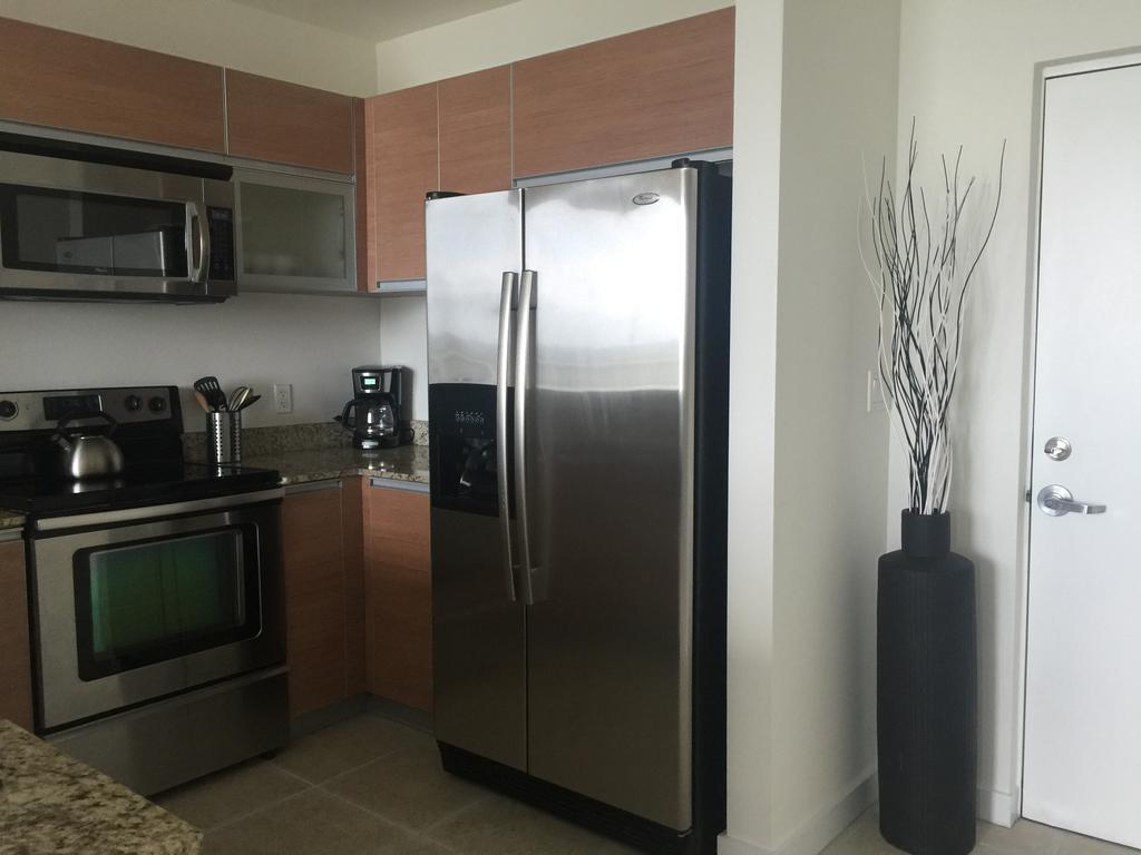 Apartment Lyx Suites By The River Miami