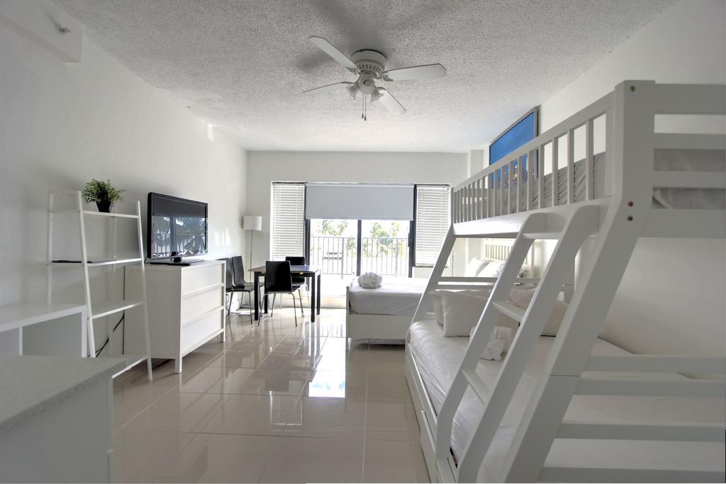 Apartment Deluxe Private At The Casablanca