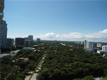 Pelican At One Broadway Apartment Miami